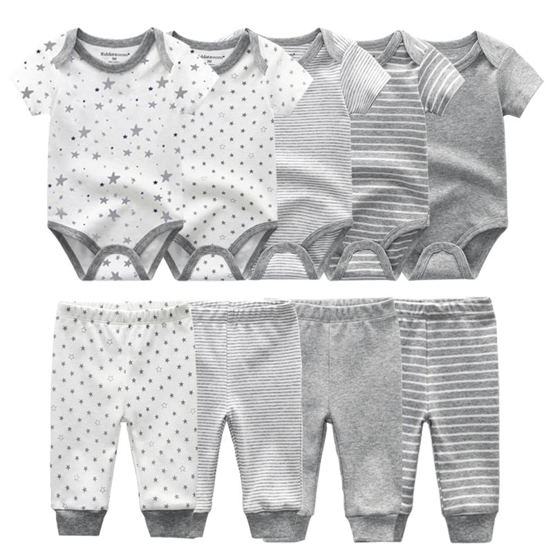 Newborn Bodysuits+Pants