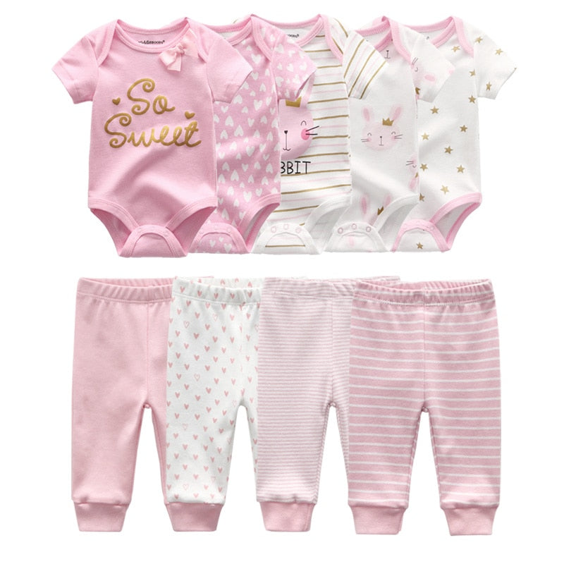 Newborn Bodysuits+Pants