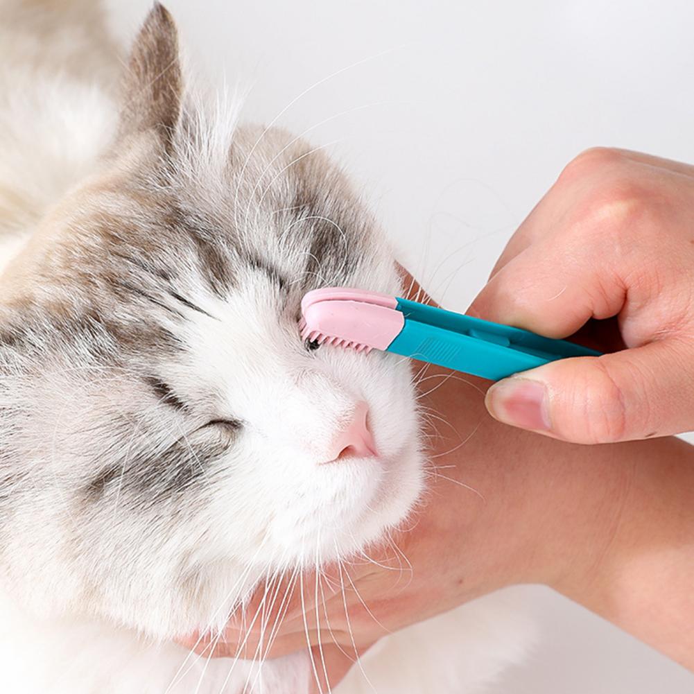 Pet Friendly Kitten Eye Brush