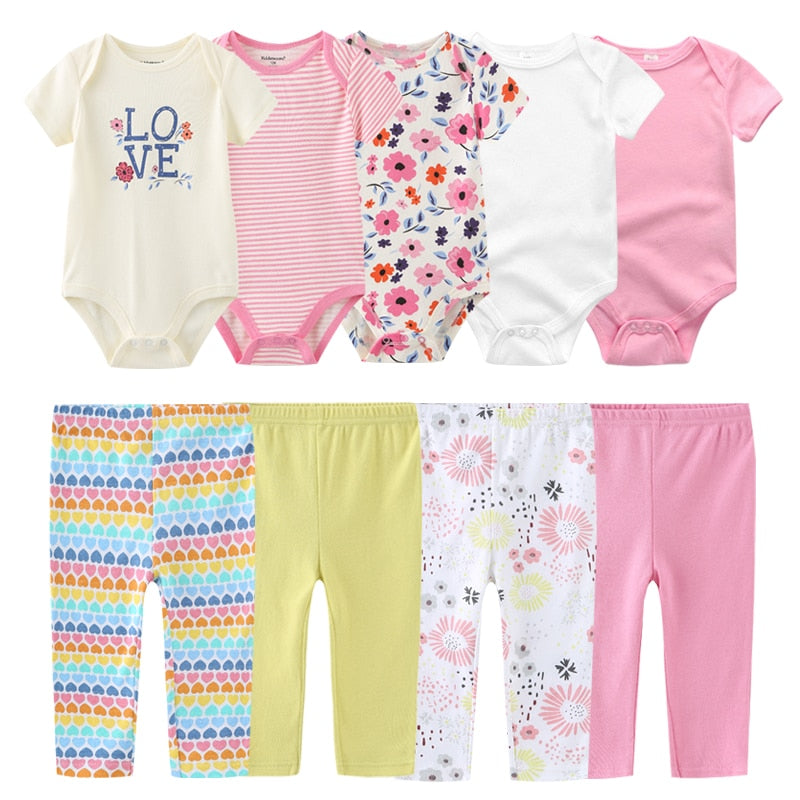 Newborn Bodysuits+Pants